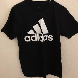 Adidas t Shirt